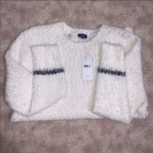 NWT Splendid Pullover Sweater